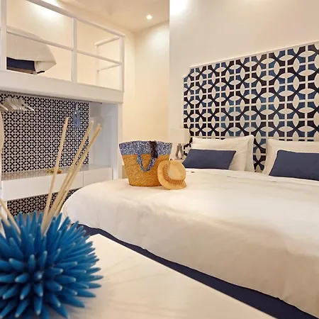 Apartament Marilise - La Maison Blue Private Garden & Terrace