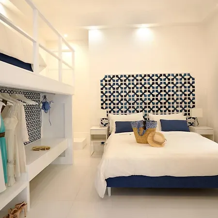 Apartament Marilise - La Maison Blue Private Garden & Terrace *